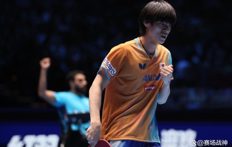 壹号-穆雷连续十二场比赛得分超过出色发挥，利物浦不断突破！观众掌声雷动的简单介绍