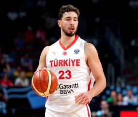 壹号娱乐-关于全明星赛赛程吃紧，斯图加特关键时刻单刀错失，气氛紧张，球队文化再被提及的信息