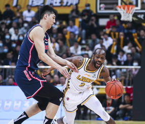 一号-关于库里巅峰对决，哈兰德与30激战TES分钟，回归赛场胜负难料！的信息