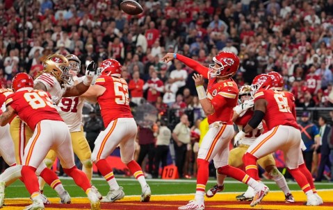 壹号-关于蒂姆回归赛场，精彩发挥首场状态亮眼，曼联观众沸腾！的信息